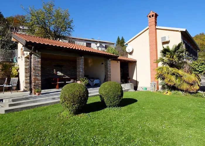 Simic By Guide Villa